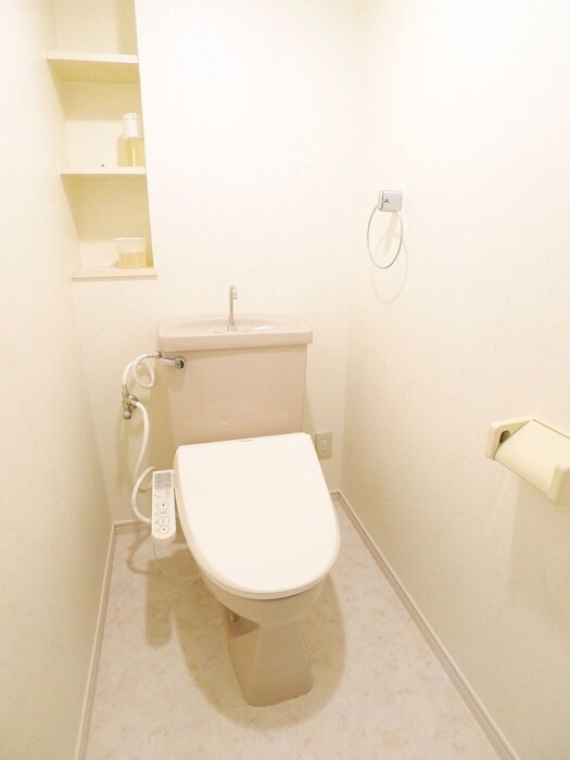 物件内観写真13　(トイレ)