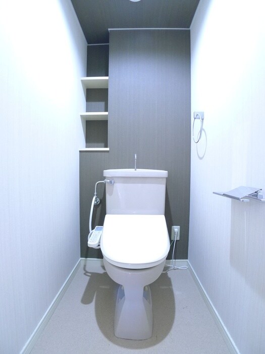 物件内観写真17　(トイレ)