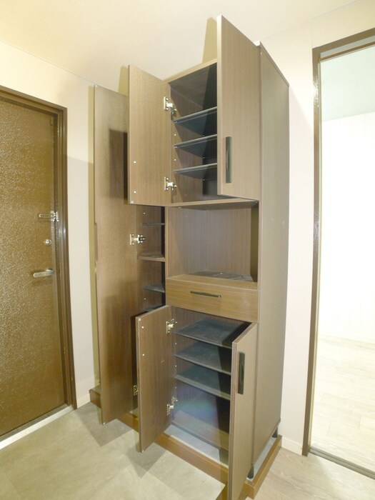 物件内観写真19　(靴箱)