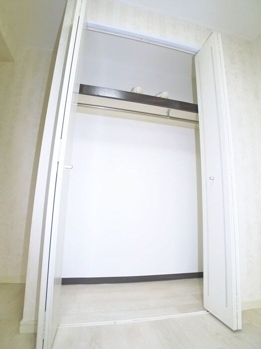 物件内観写真21　(収納)