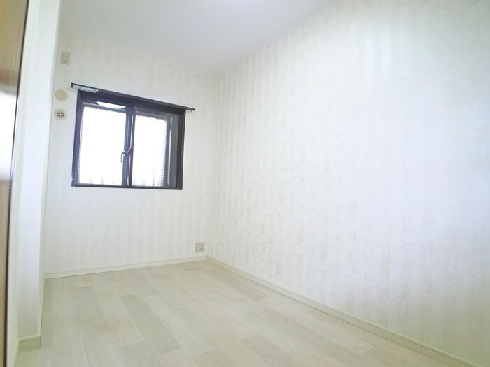 物件内観写真22　(居室)