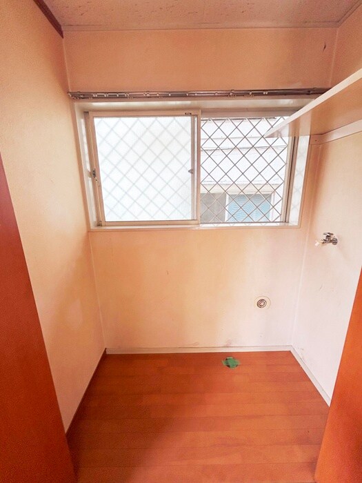 物件内観写真12　(収納)