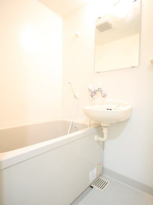 物件内観写真9　(バス／シャワールーム等)