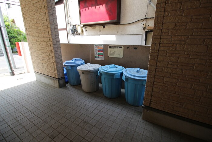 物件外観写真6　(建物設備)