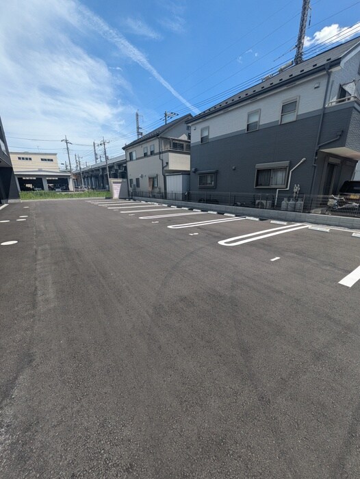 物件外観写真6　(駐輪場)