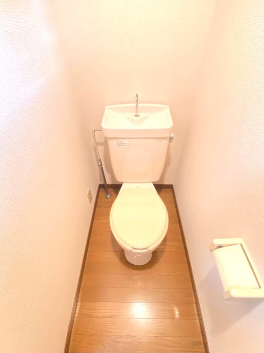 物件内観写真11　(トイレ)