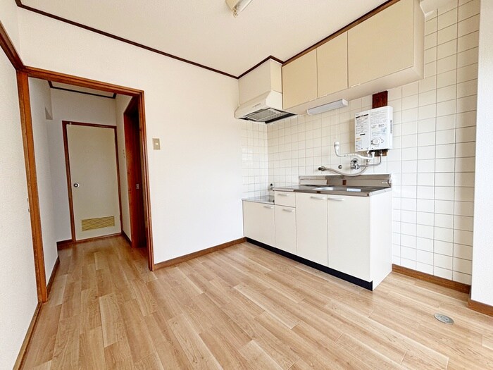 物件内観写真8　(内観写真)