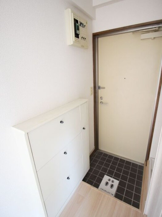 物件内観写真11　(靴箱)