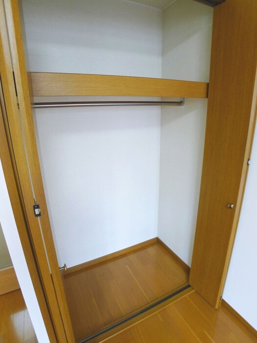物件内観写真8　(収納)