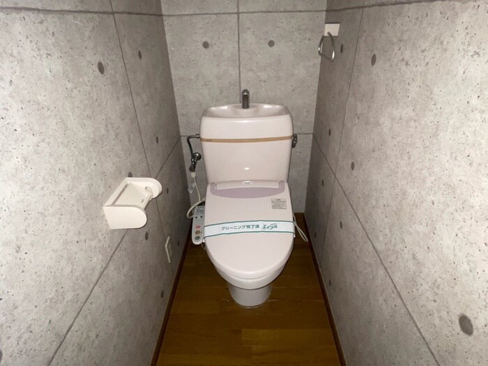 物件内観写真12　(トイレ)