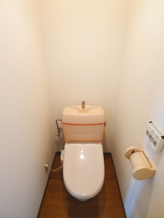 物件内観写真15　(トイレ)