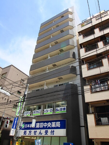 NJ Place外観写真