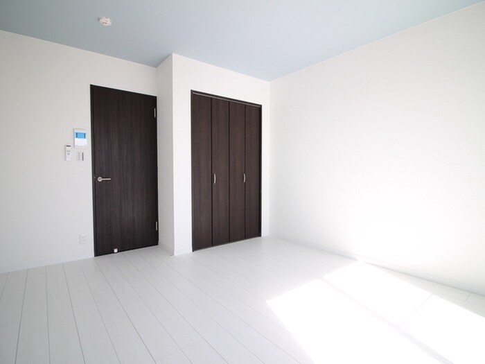 物件内観写真5　(居室)