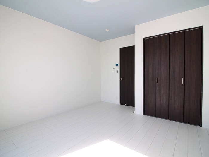 物件内観写真6　(居室)