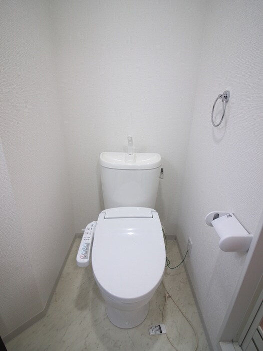 物件内観写真11　(トイレ)