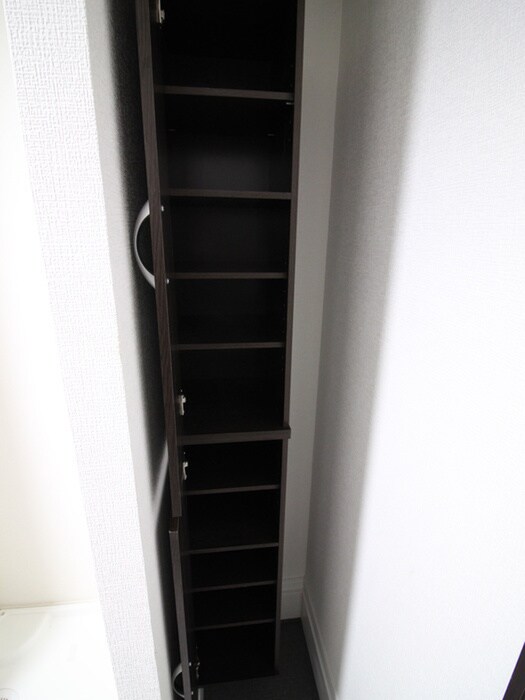 物件内観写真13　(靴箱)