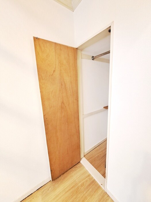 物件内観写真10　(収納)