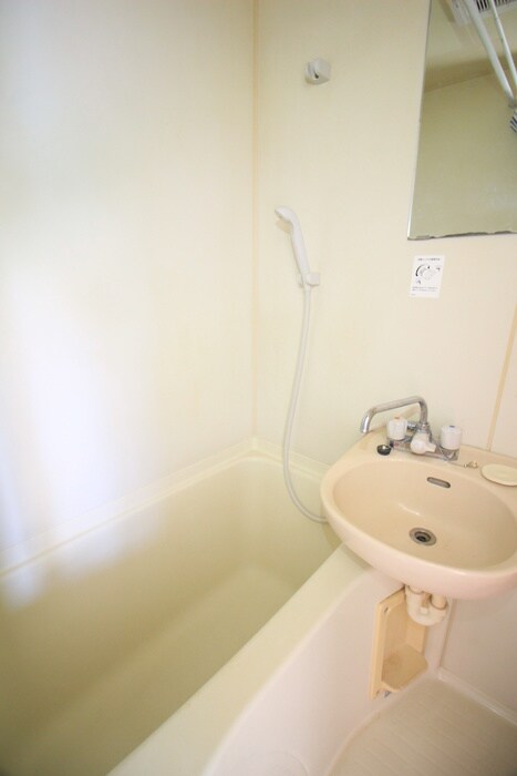 物件内観写真8　(バス／シャワールーム等)