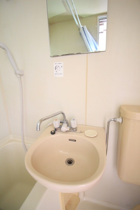 物件内観写真9　(洗面)