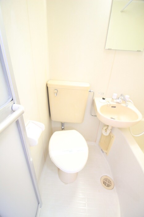 物件内観写真13　(トイレ)