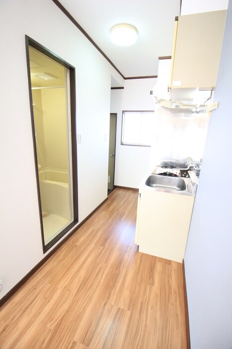 物件内観写真19　(廊下)