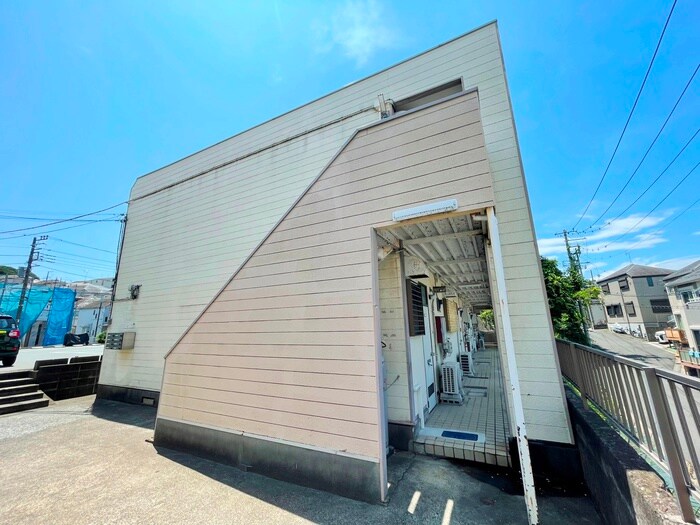 物件外観写真2　(外観写真)