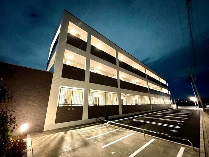 物件外観写真2　(その他)