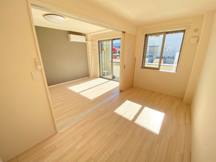 物件内観写真7　(居室)