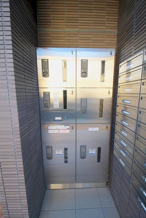 物件外観写真6　(建物設備)