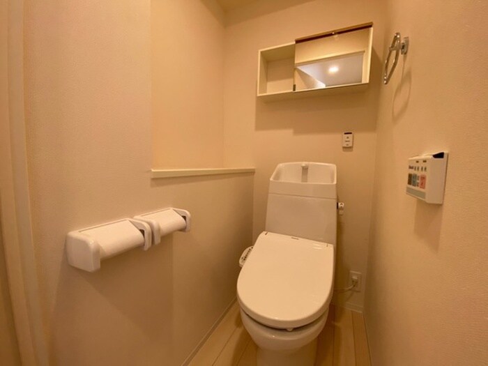 物件内観写真13　(トイレ)