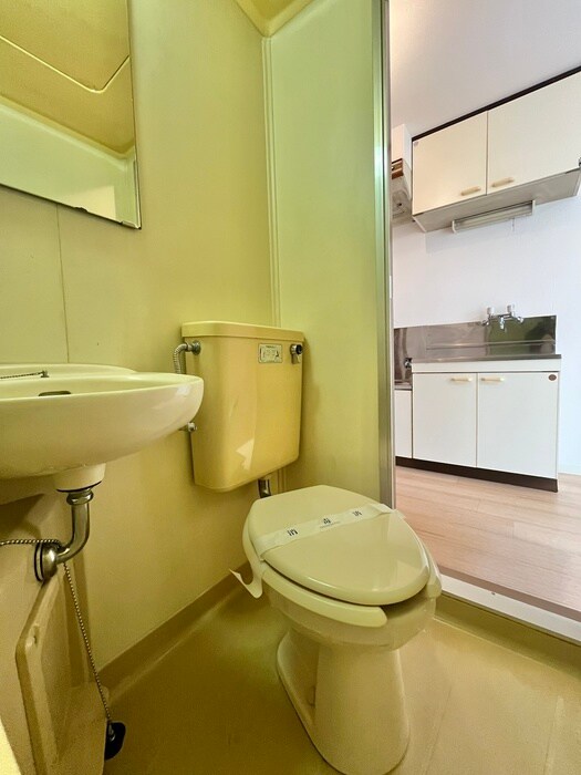 物件内観写真13　(トイレ)