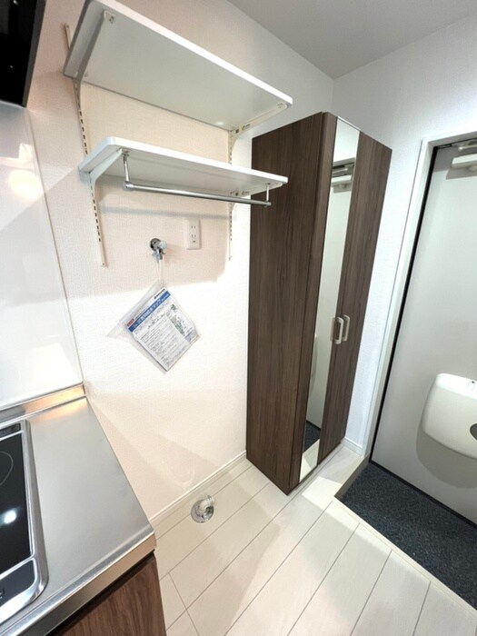 物件内観写真14　(洗濯機置場)