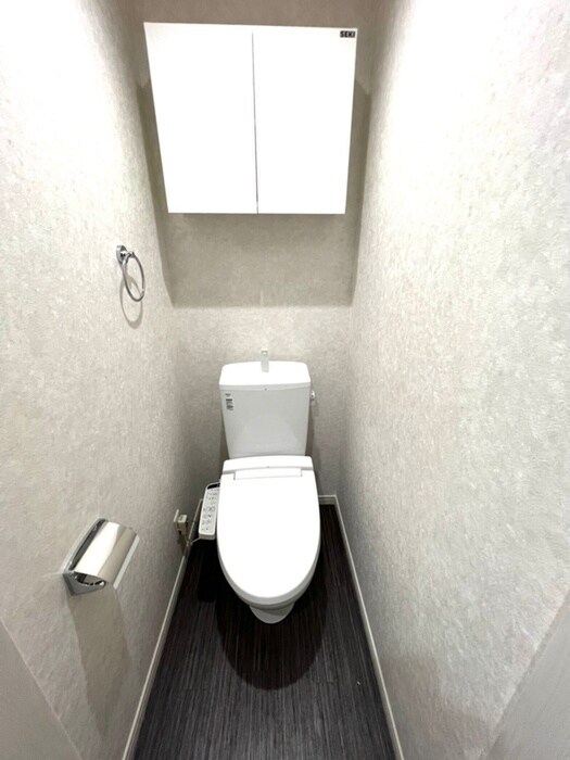 物件内観写真14　(トイレ)