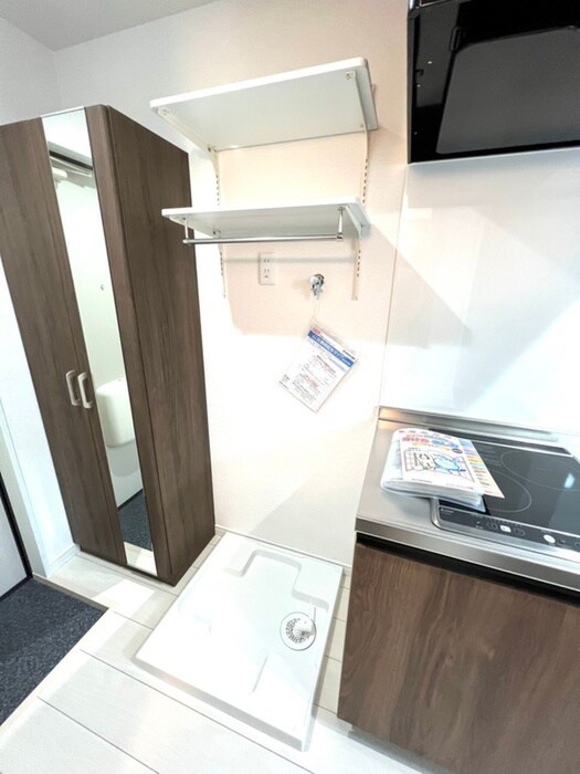 物件内観写真16　(洗濯機置場)