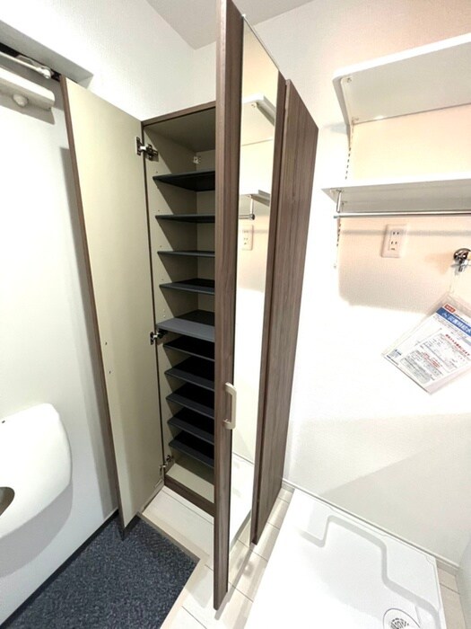 物件内観写真17　(靴箱)