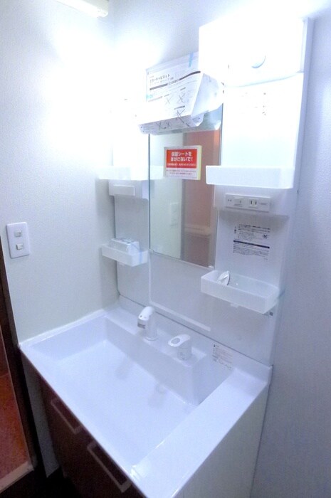 物件内観写真6　(洗面)