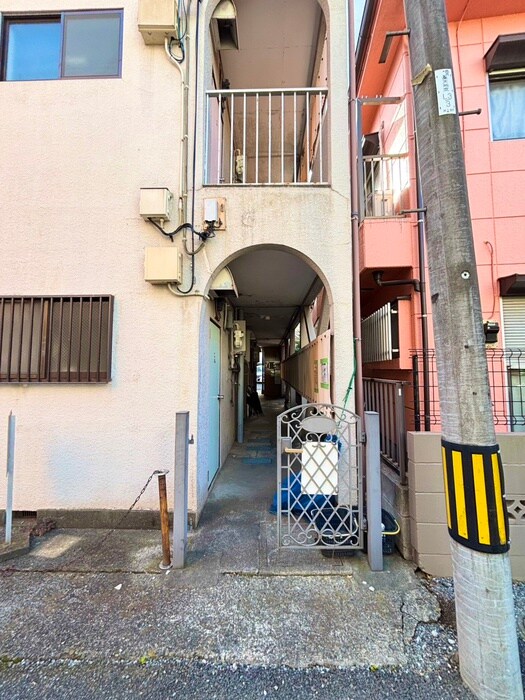 物件外観写真2　(外観写真)