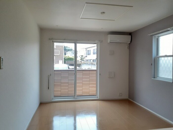 物件内観写真5　(居室)