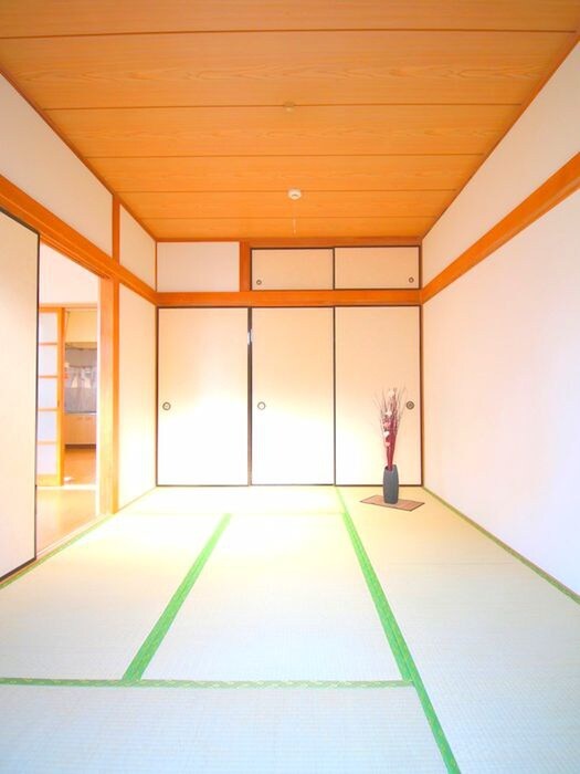 物件内観写真11　(居室)