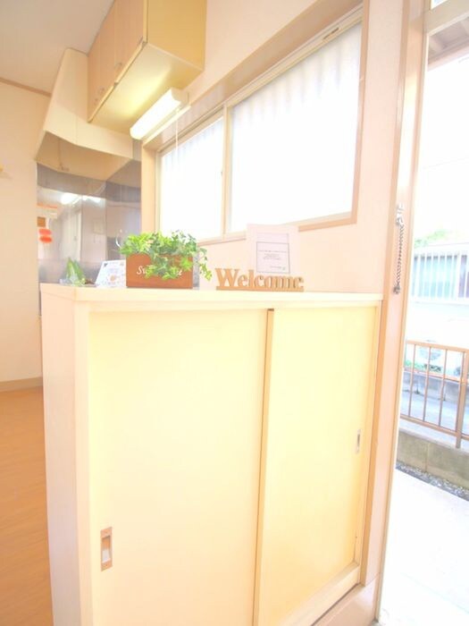 物件内観写真14　(靴箱)