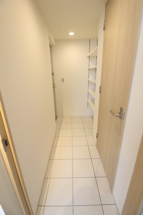 物件内観写真20　(玄関)