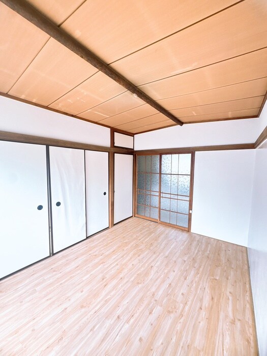 物件内観写真9　(居室)