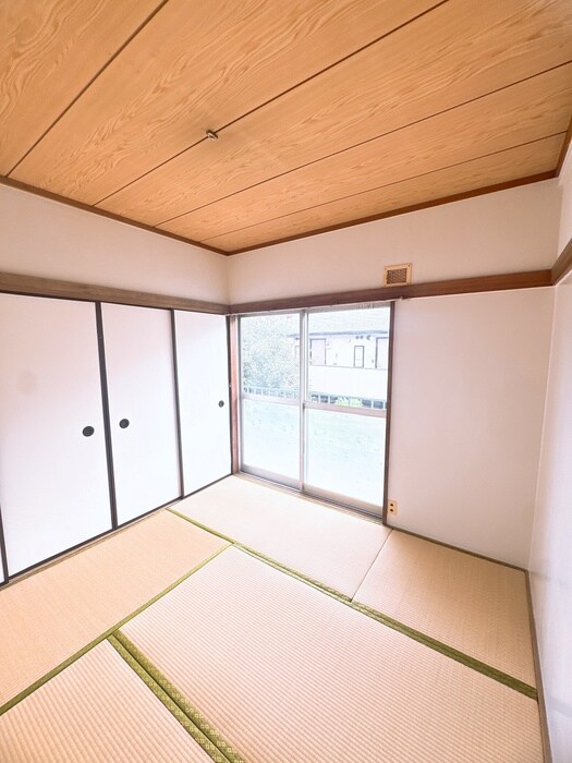 物件内観写真13　(居室)