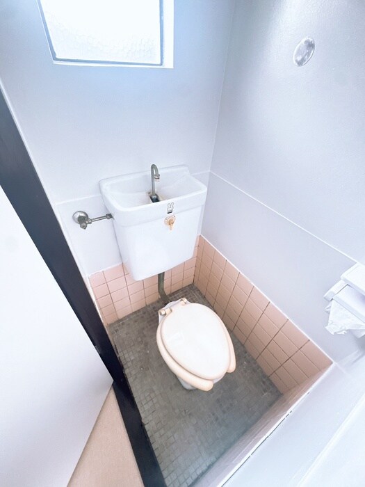 物件内観写真15　(トイレ)