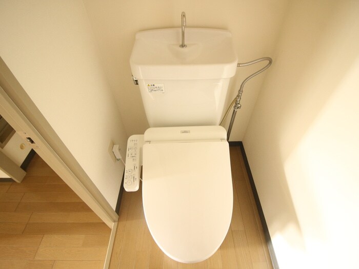 物件内観写真11　(トイレ)