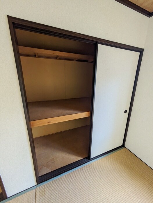 物件内観写真15　(収納)