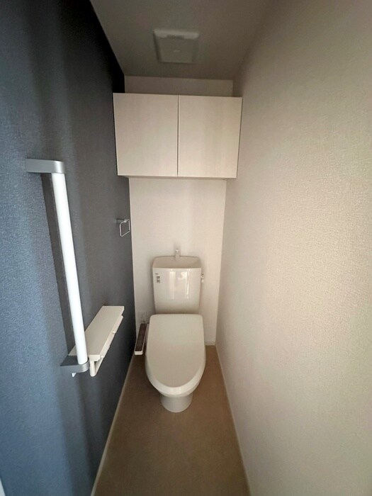 物件内観写真11　(トイレ)