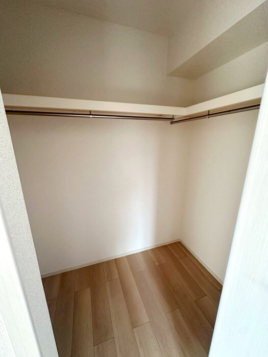 物件内観写真12　(収納)