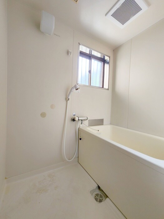 物件内観写真9　(バス／シャワールーム等)