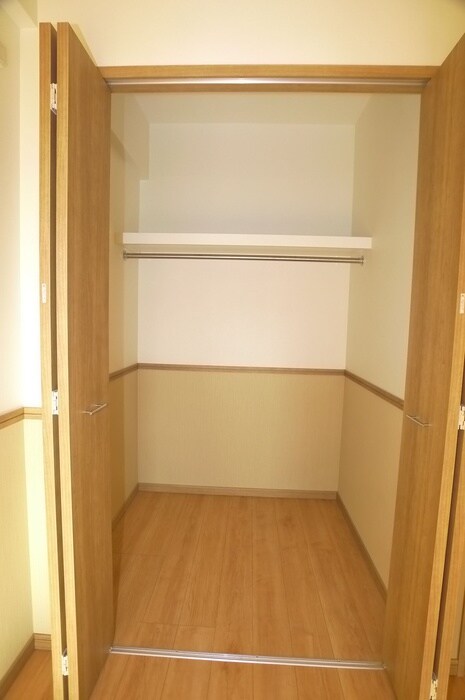 物件内観写真11　(収納)